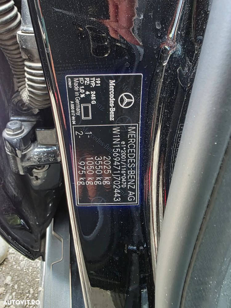 Mercedes-Benz GLA - 12