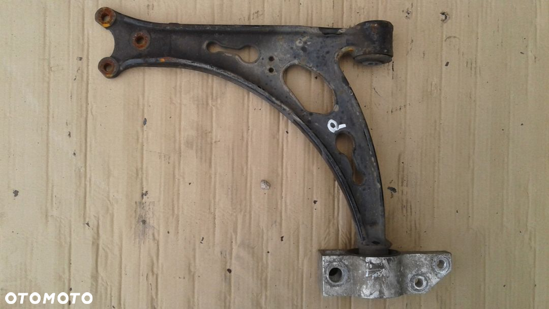 Wahacz prawy przód VW Golf V Touran Seat Altea A3 - 3