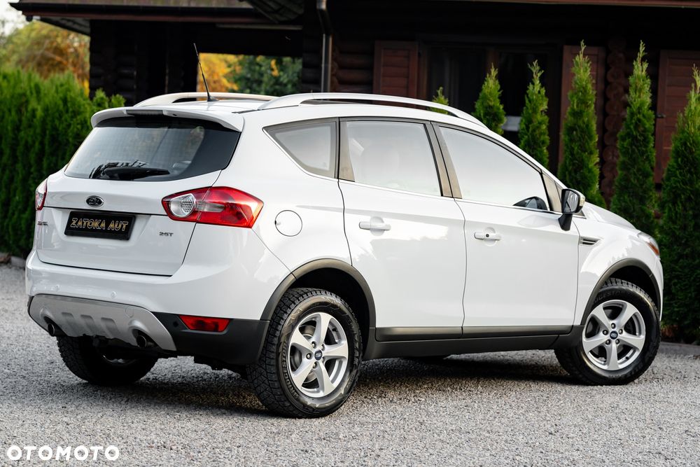 Ford Kuga 2.5 4x4 Trend - 16