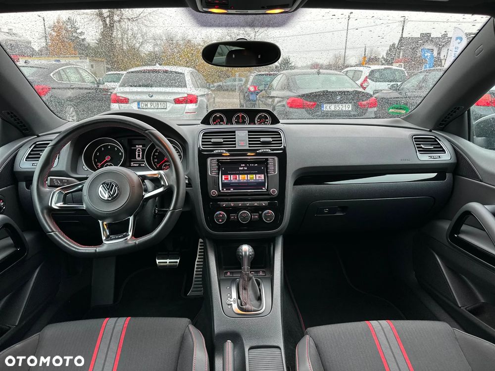 Volkswagen Scirocco 2.0 GTS (BlueMotion Technology) DSG - 17