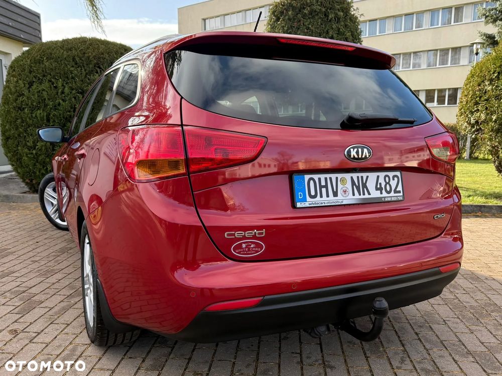 Kia Ceed 1.4 CRDi 90 SW Vision - 19