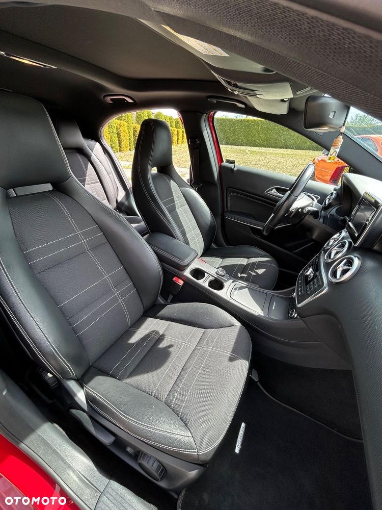 Mercedes-Benz Klasa A 200 (BlueEFFICIENCY) 7G-DCT Style - 8