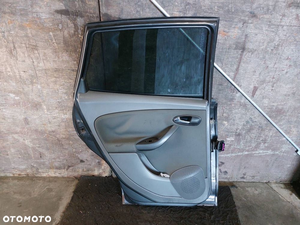 DRZWI KOMPLETNE LEWY TYŁ TOLEDO III L59N - 3