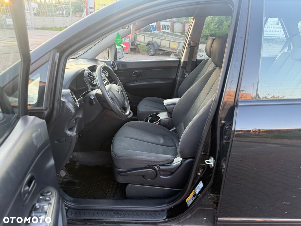 Kia Carens 2.0 CRDi Freedom - 11