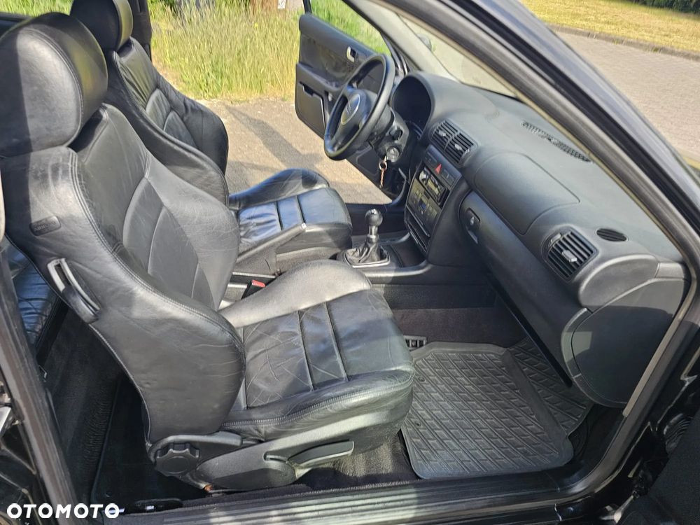 Audi A3 Sportback 1.8 Ambition - 12