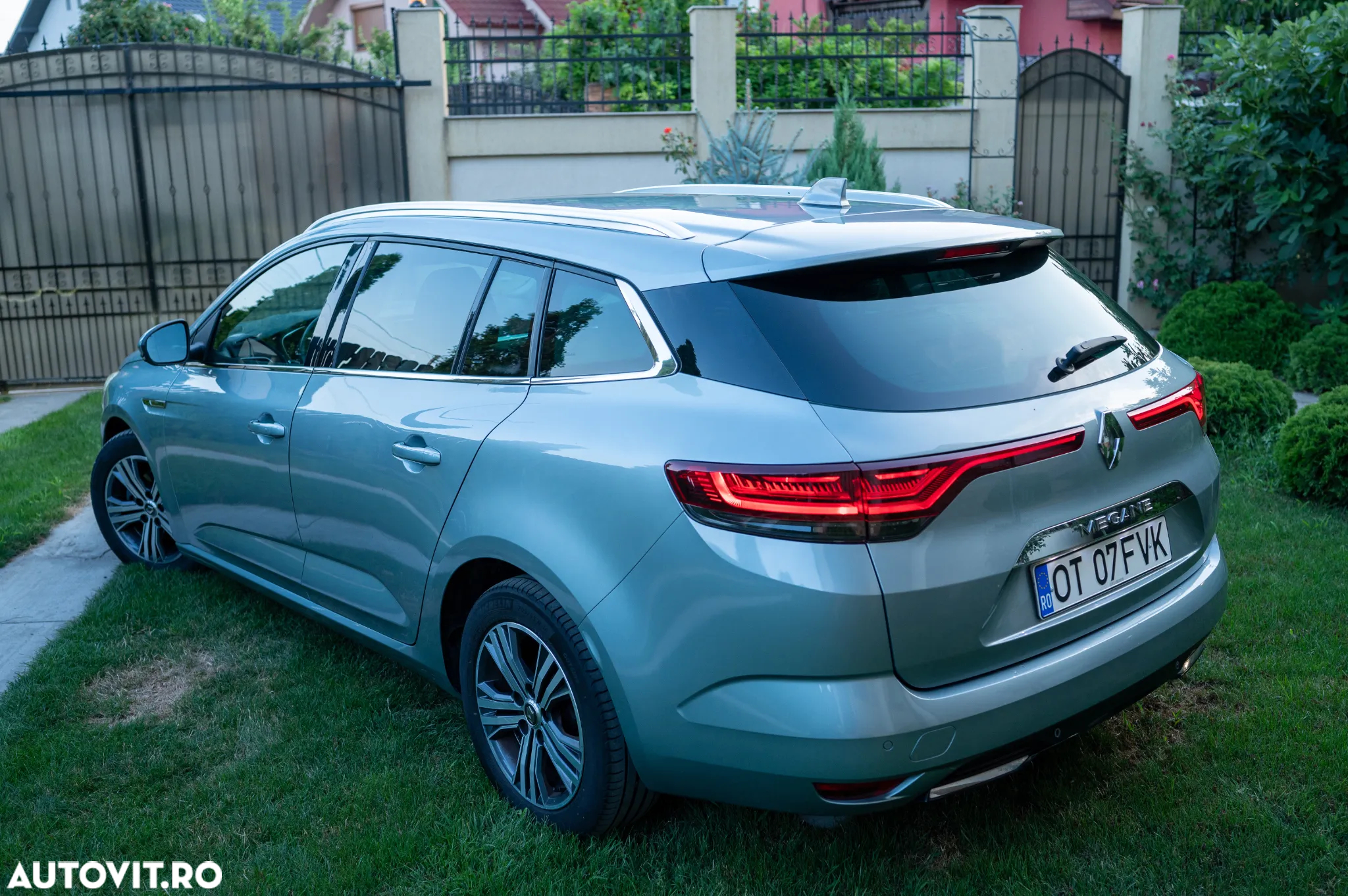 Renault Megane BLUE dCi 115 EDC INTENS - 10