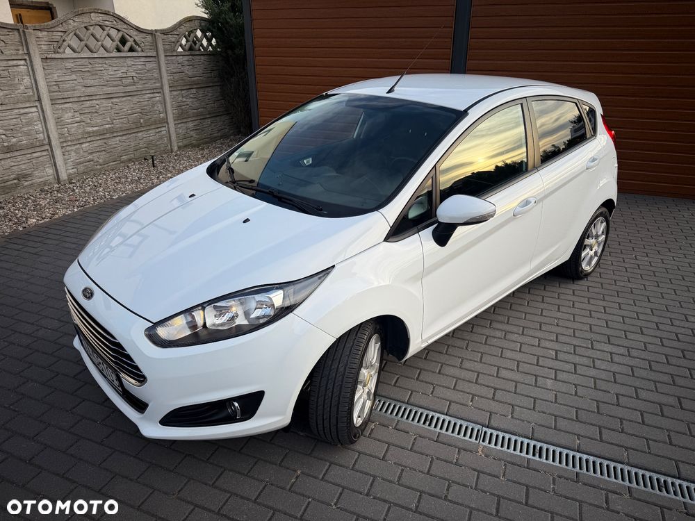 Ford Fiesta - 10