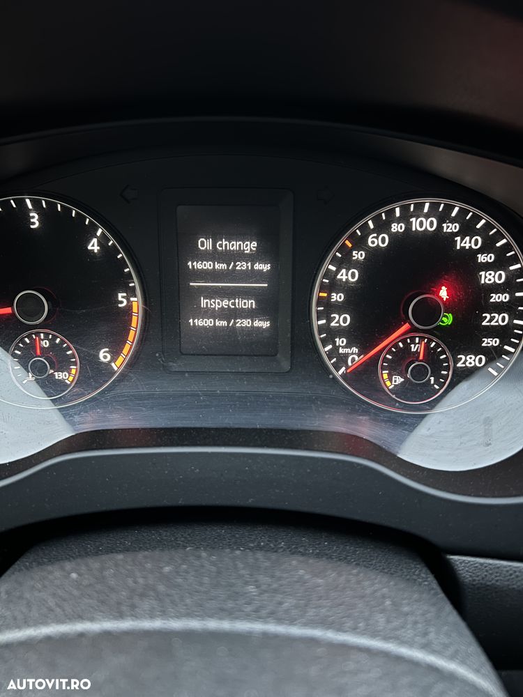 Volkswagen Jetta 1.6 TDI CR DPF DSG Comfortline - 23