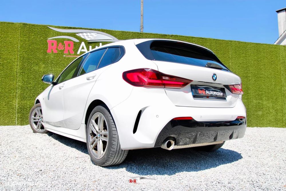 BMW 118 i Pack Desportivo M Auto - 12
