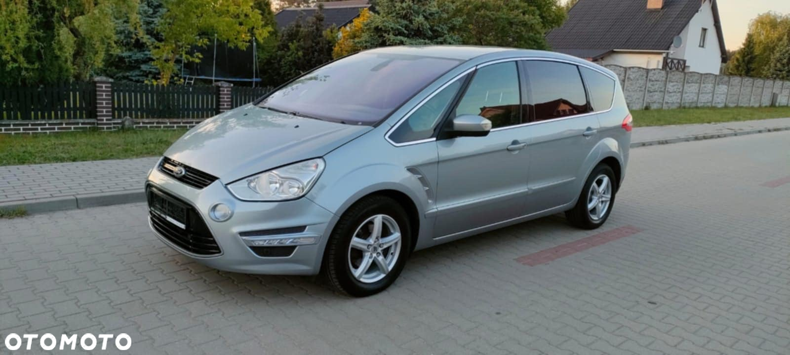 Ford S-Max 2.0 TDCi DPF Trend - 3