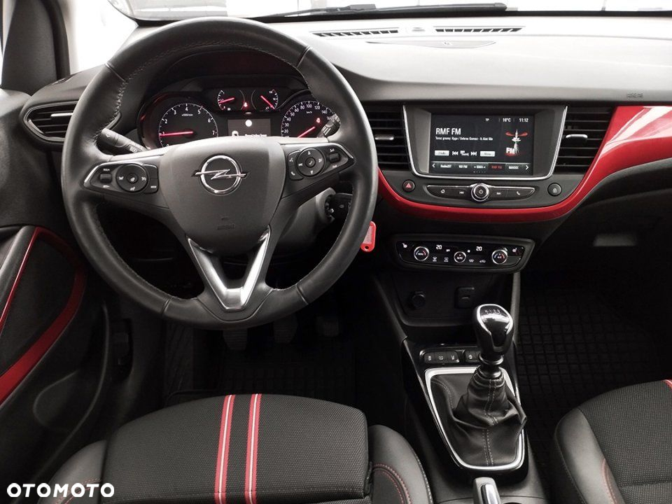 Opel Crossland - 15