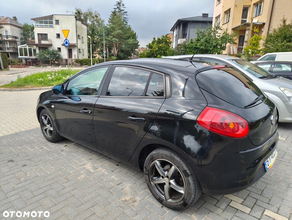 Fiat Bravo 1.9 Multijet Estiva Blue&Me - 3