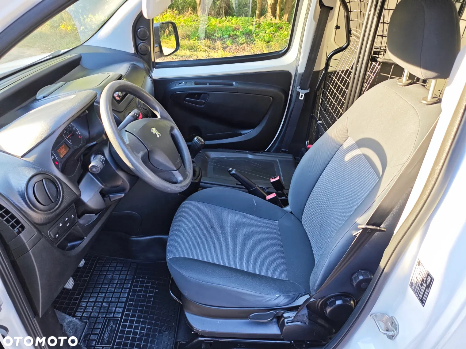 Peugeot BIPPER - 23