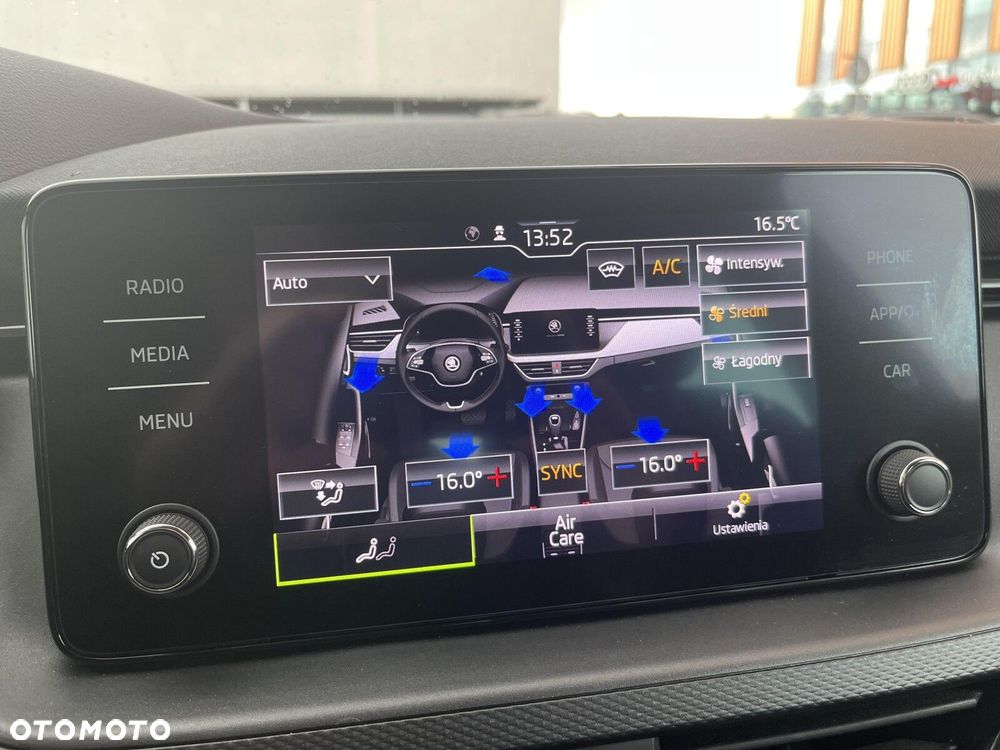 Skoda Kamiq 1.0 TSI Ambition DSG - 30