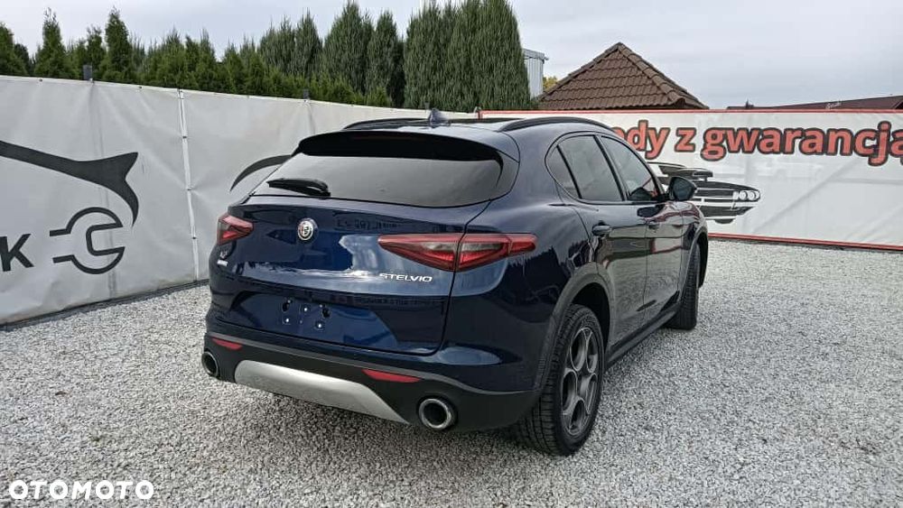 Alfa Romeo Stelvio 2.0 Turbo Executive Q4 - 7