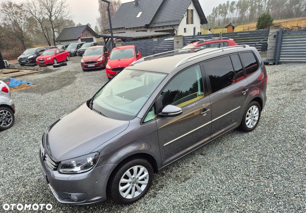 Volkswagen Touran - 21