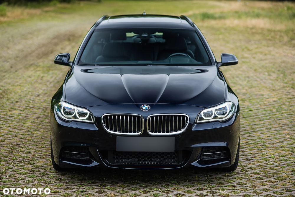BMW Seria 5 525d xDrive - 1
