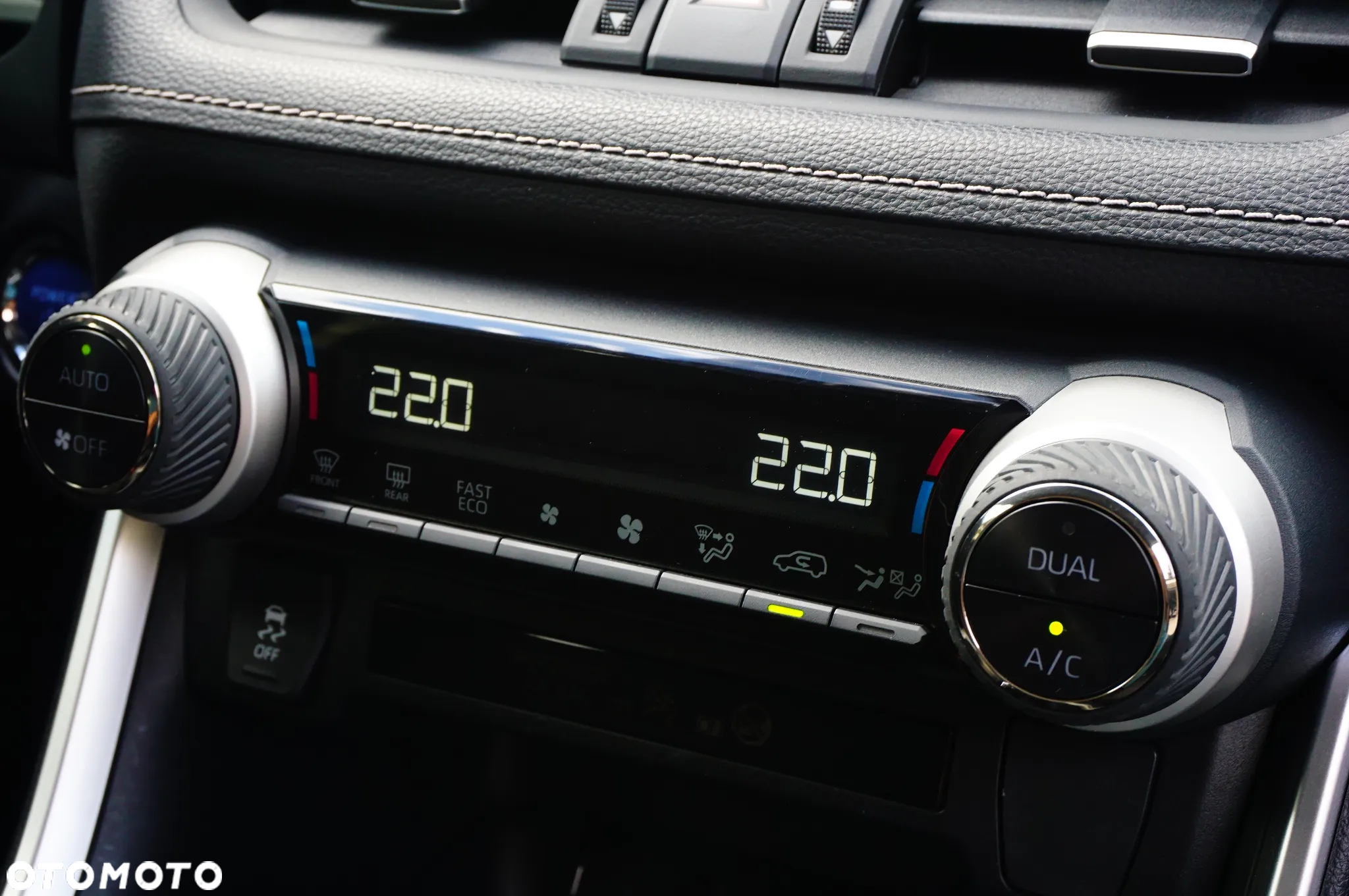 Toyota RAV4 2.5 Hybrid Comfort 4x2 - 29