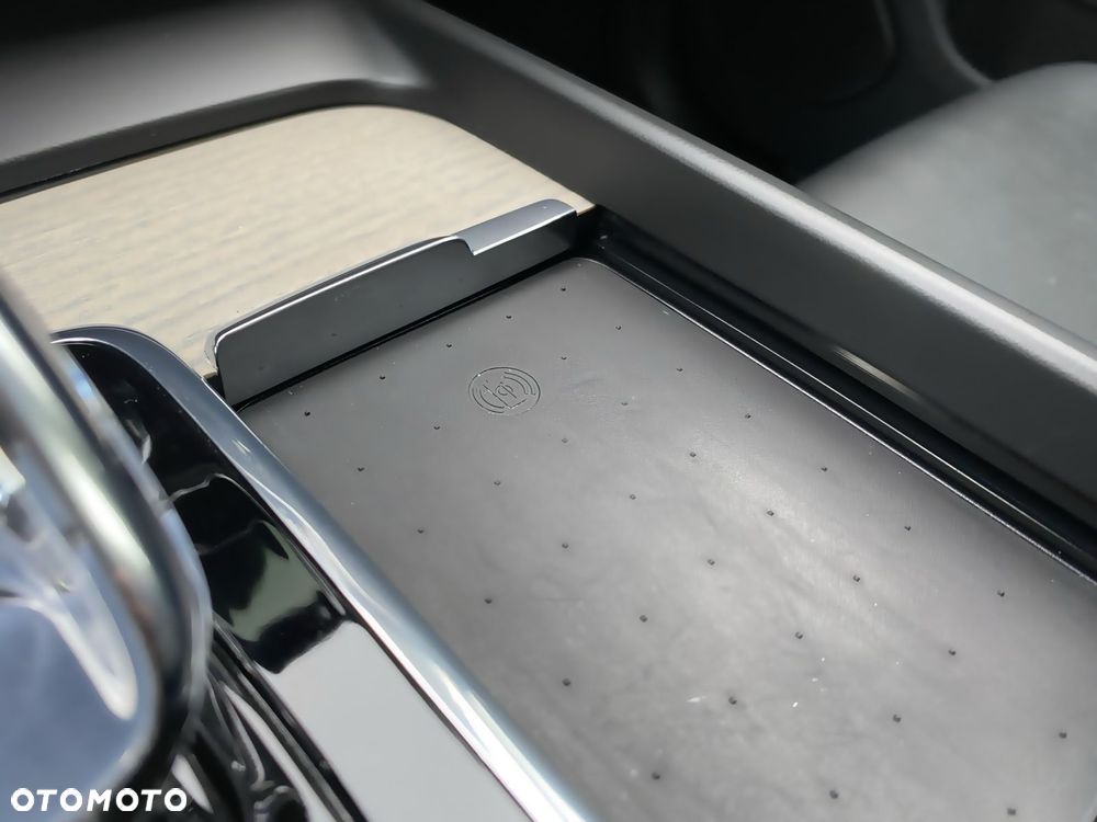 Volvo XC 60 B4 D Geartronic Inscription - 34