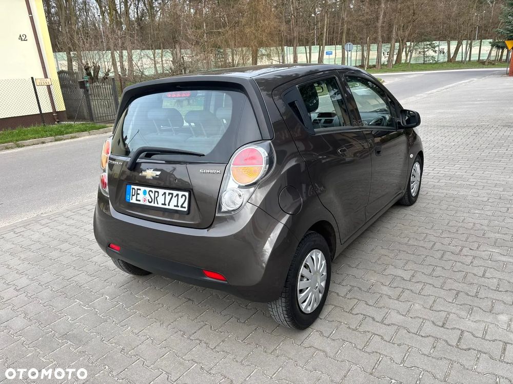 Chevrolet Spark - 3
