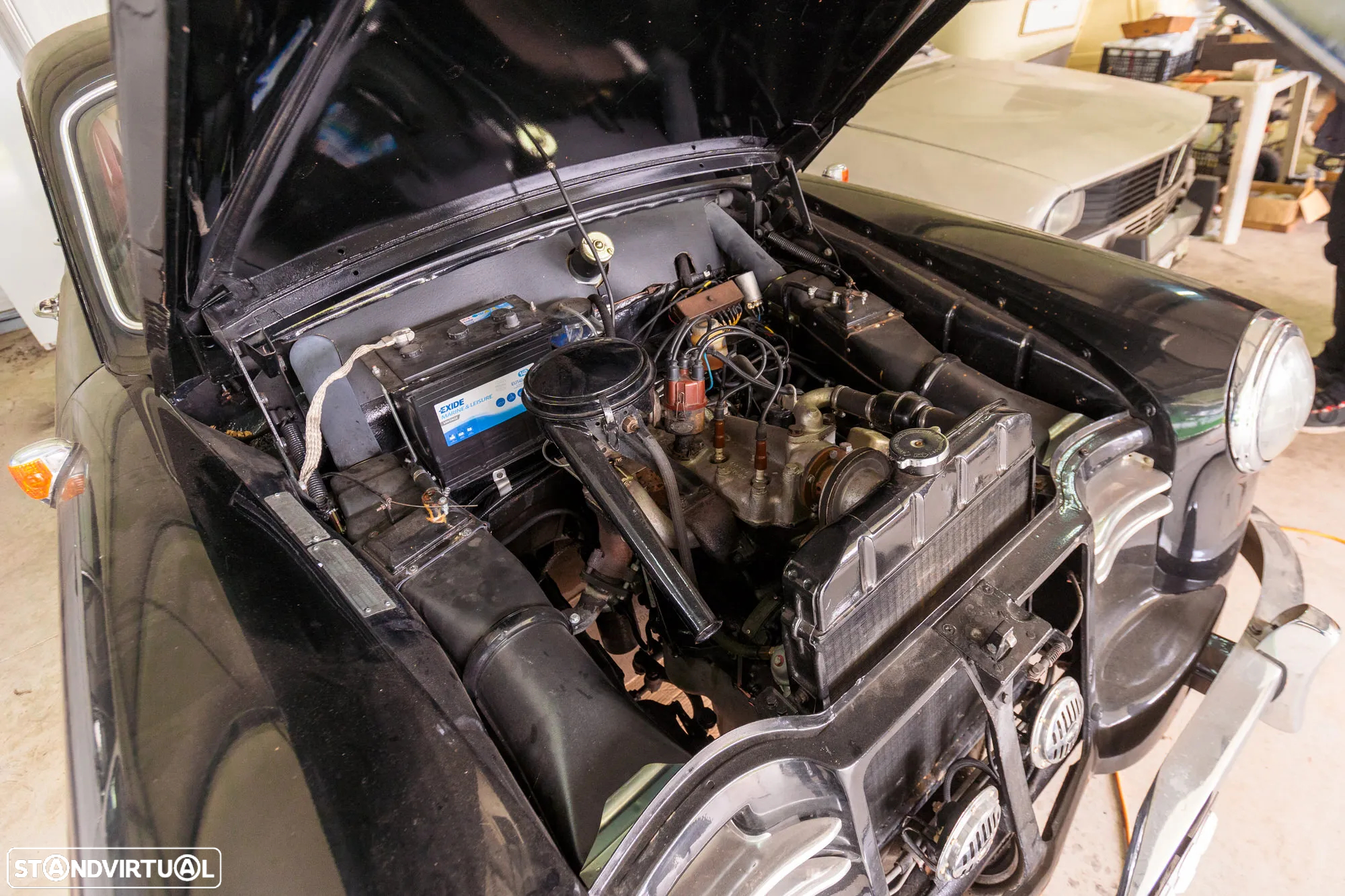 Mercedes-Benz 180 - 4
