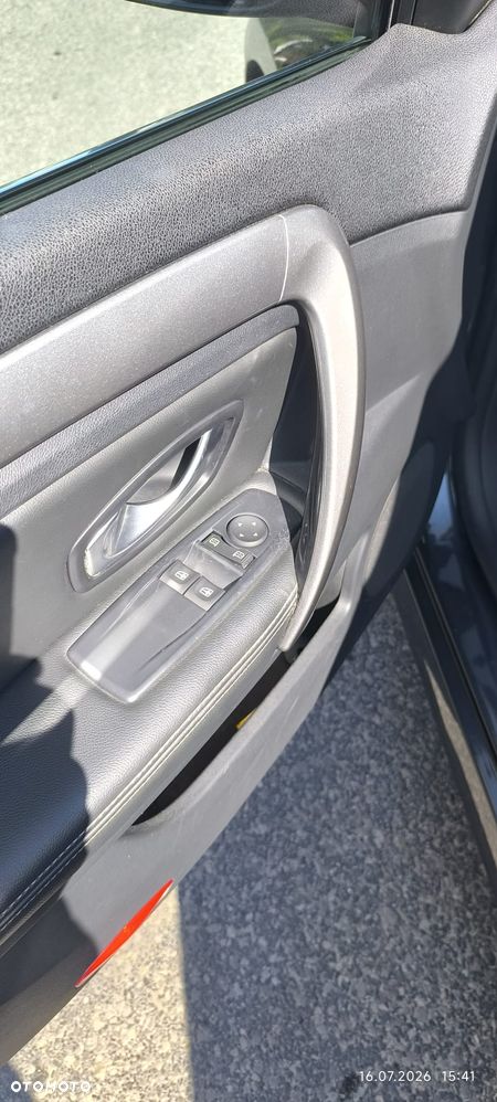 Renault Laguna 2.0 Expression Etanol - 11