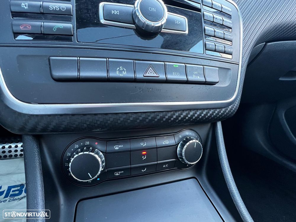 Mercedes-Benz A 180 d AMG Line Aut. - 50