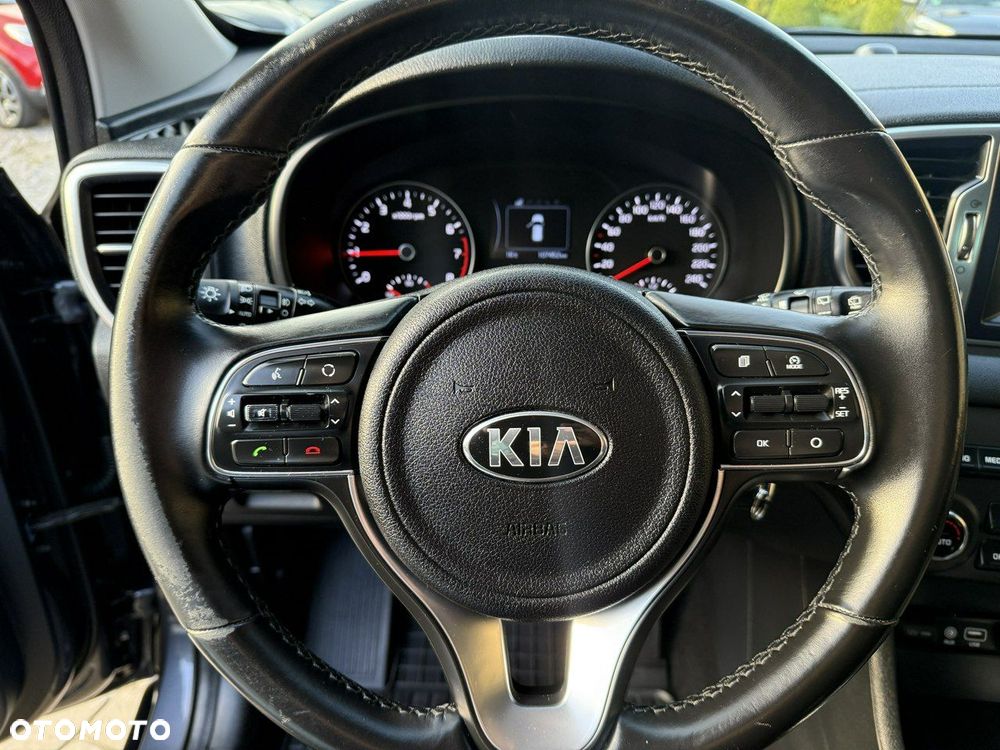 Kia Sportage - 16