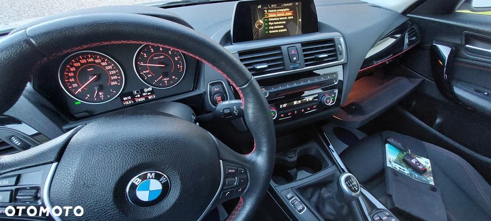 BMW Seria 1 116i Sport Line - 32