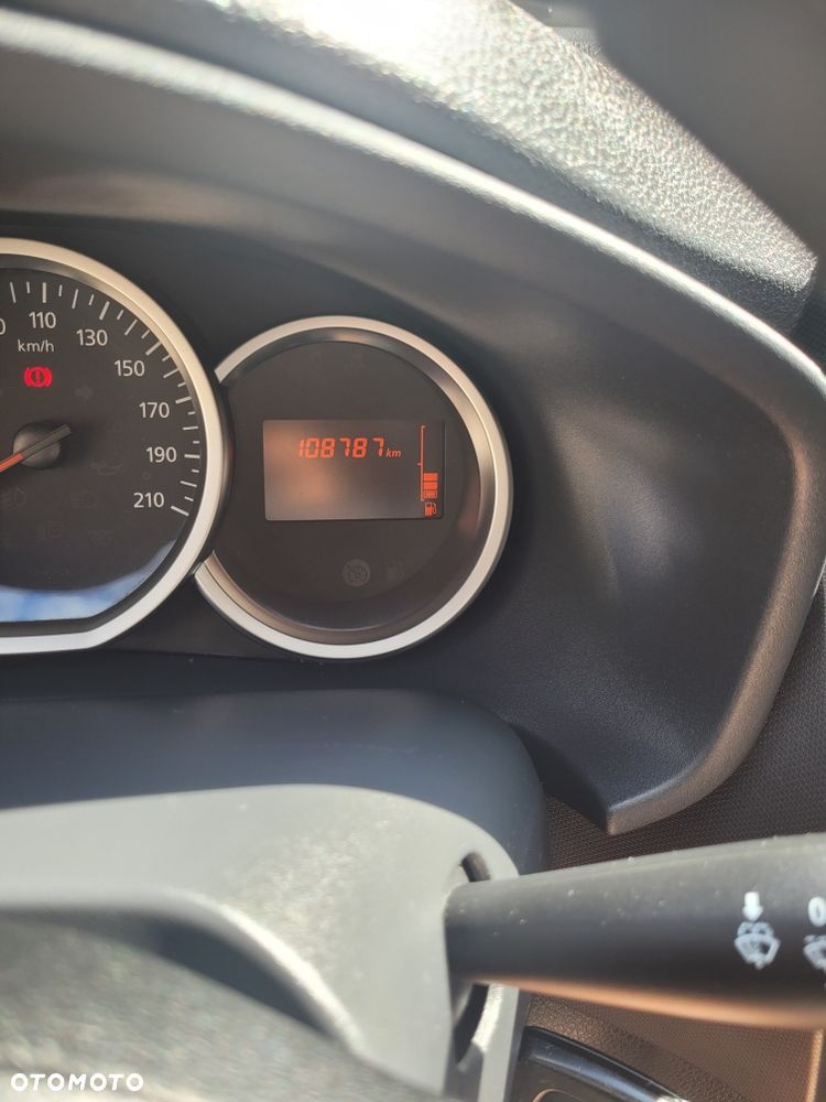 Dacia Sandero - 7