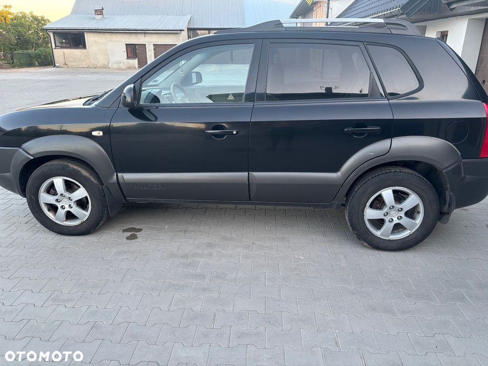 Hyundai Tucson 2.0 CRDi Active - 5