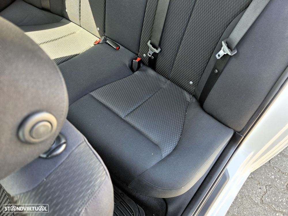 BMW 318 d Line Modern - 39