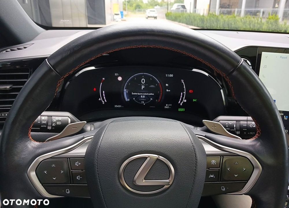 Lexus NX 350h Omotenashi AWD - 24