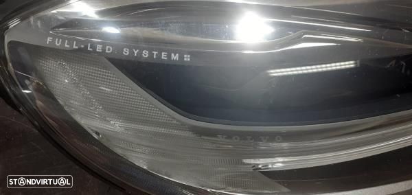 Ótica Dto Volvo V40 Hatchback (525, 526) - 4