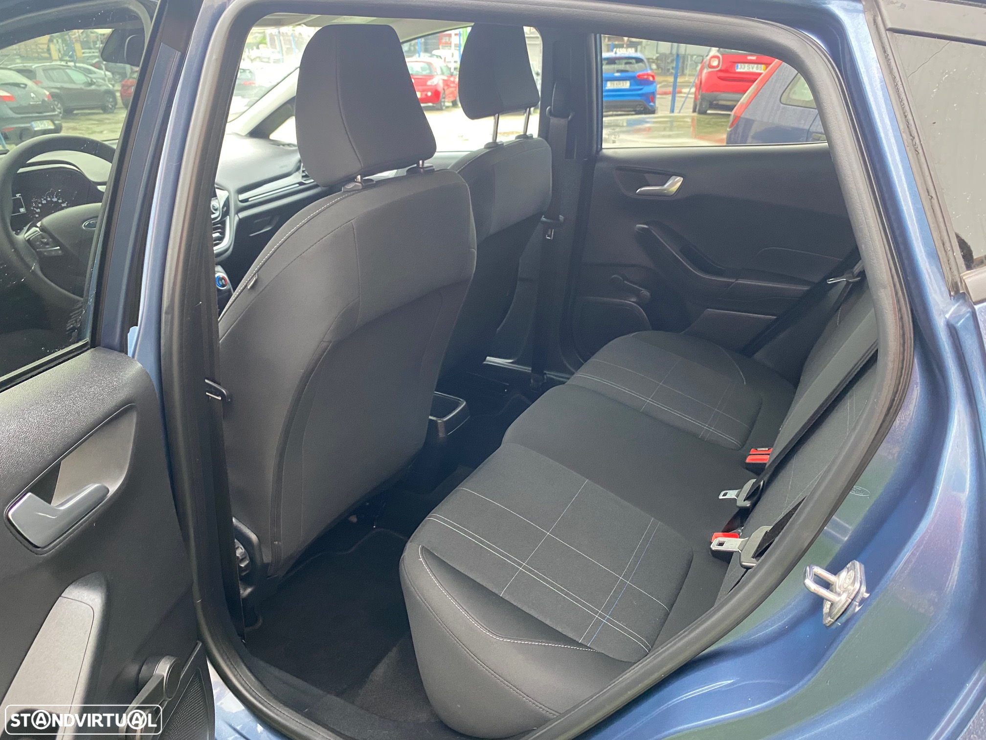 Ford Fiesta 1.1 Ti-VCT Business - 12