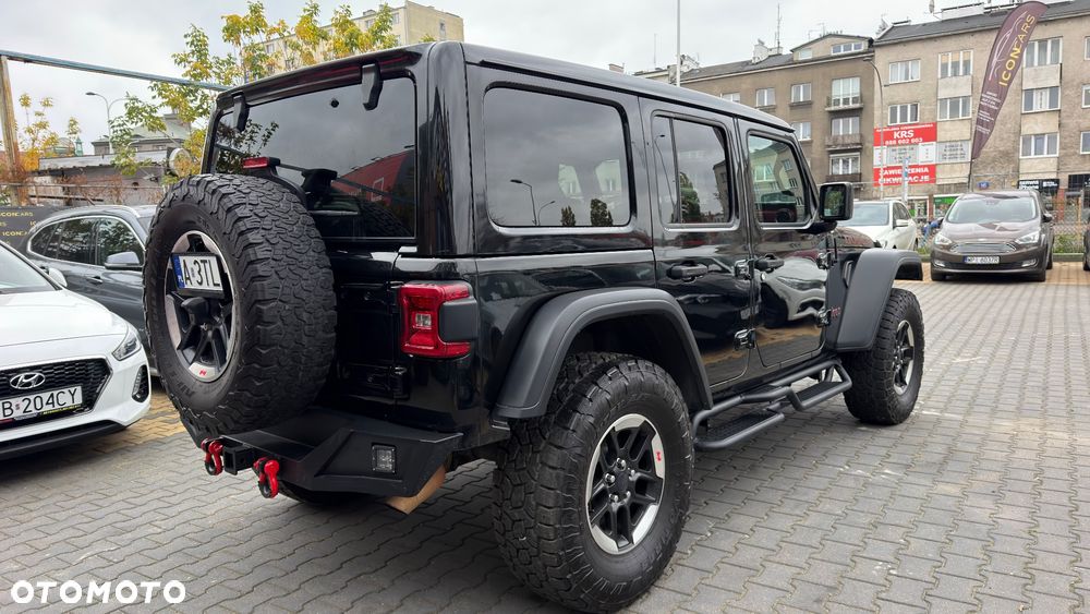 Jeep Wrangler - 8