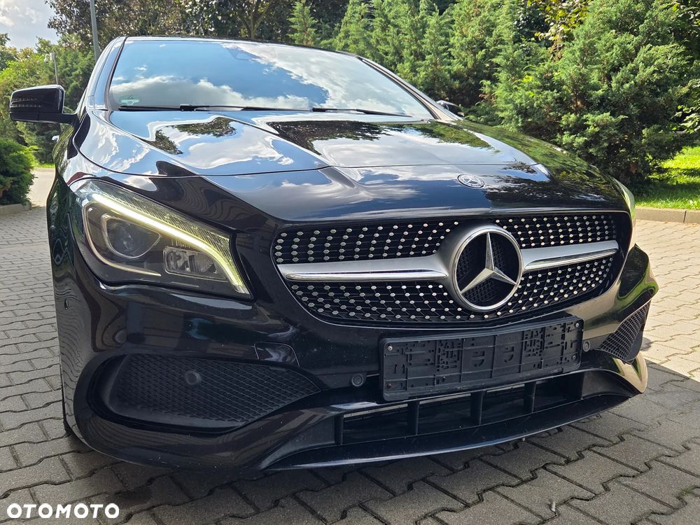 Mercedes-Benz CLA 200 7G-DCT AMG Line - 18