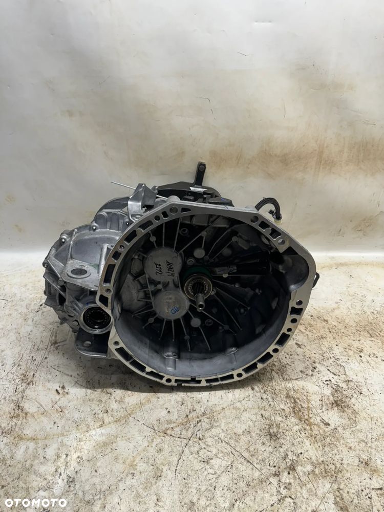 KOMPLETNA SKRZYNIA BIEGÓW 2.3DCI [PF 6066] MASTER IV (2019r)/MOVANO/ NISSAN NV 400 - 1