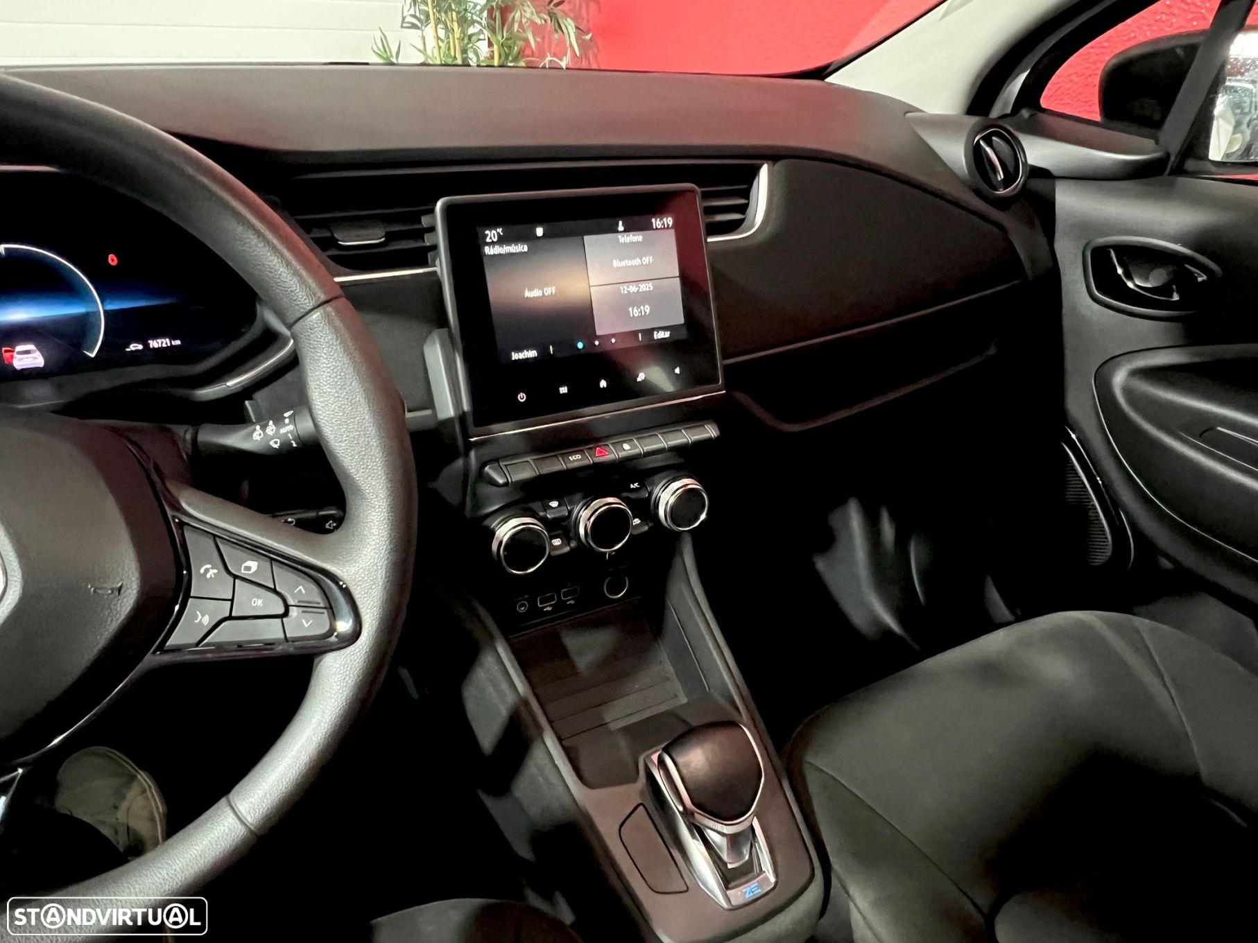 Renault Zoe - 24