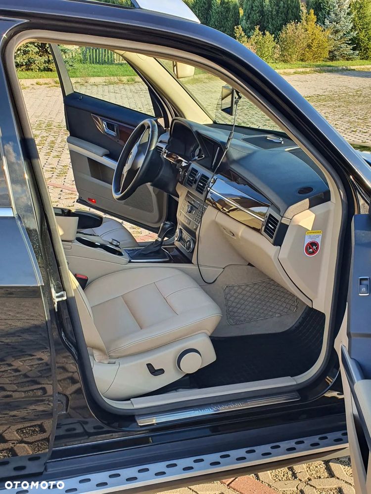 Mercedes-Benz GLK - 8