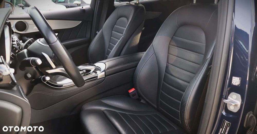 Mercedes-Benz GLC - 14