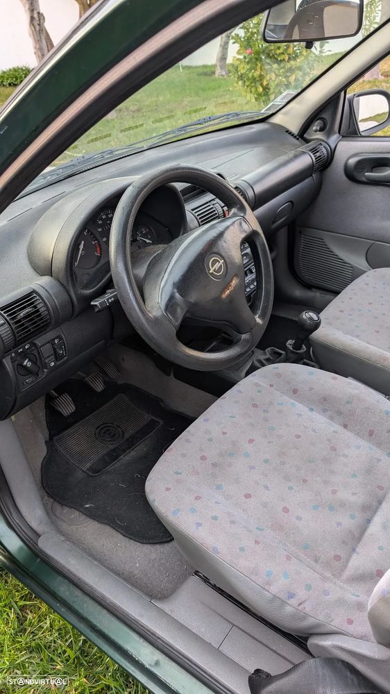 Opel Corsa 1.2 16V - 7