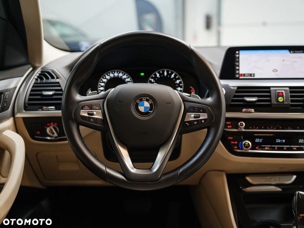 BMW X4 xDrive20i GPF Advantage sport - 25