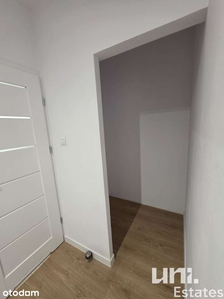 Nowoczesna kawalerka z balkonem