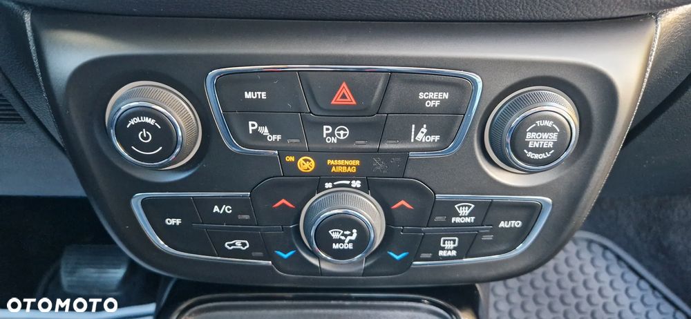 Jeep Compass 2.0 MultiJet Active Drive Automatik Limited - 28