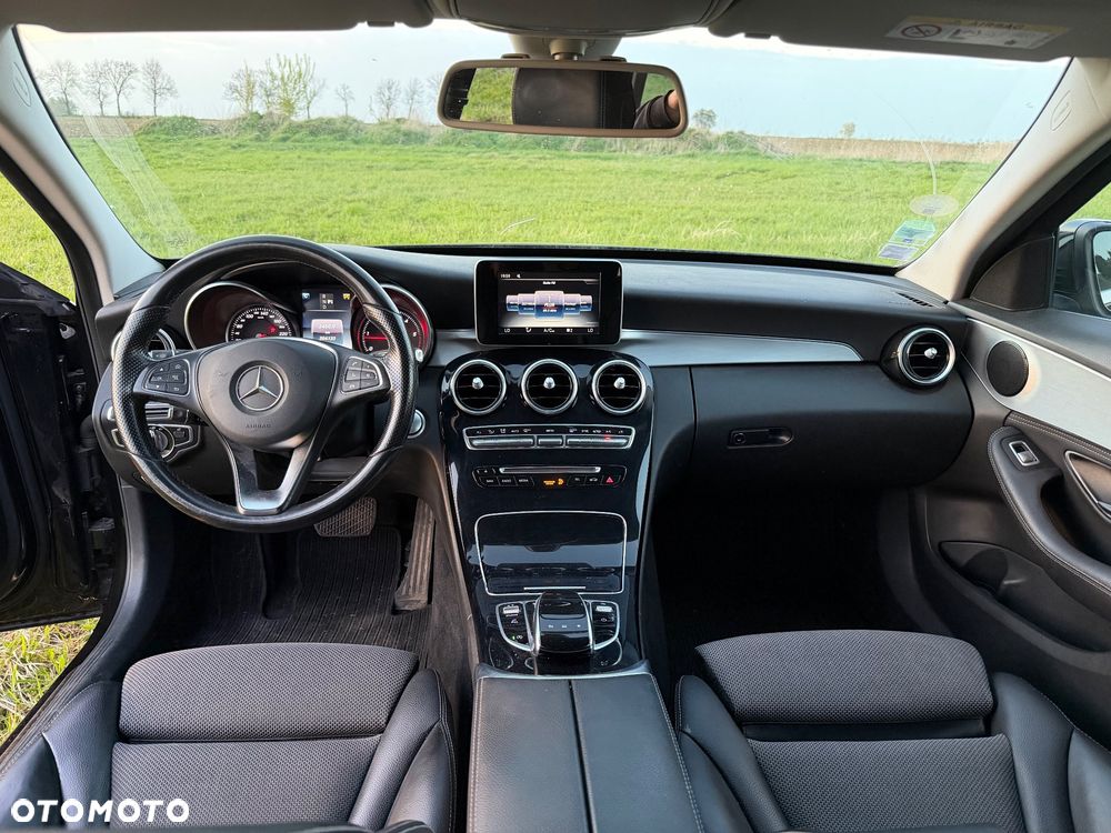 Mercedes-Benz Klasa C 220 CDI DPF Automatik - 14