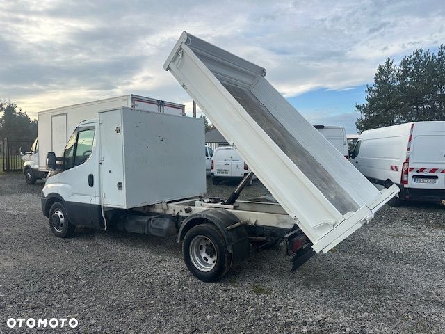 Iveco 35C13 Wywrotka + hds - 7