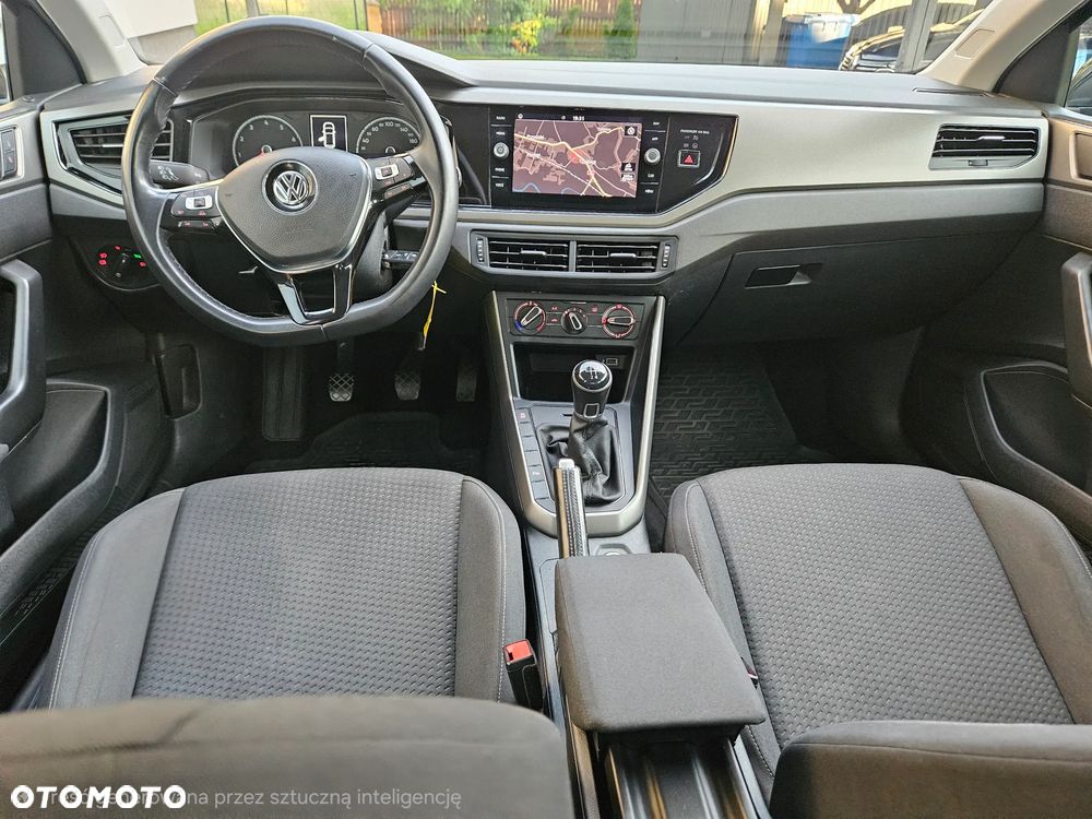Volkswagen Polo - 12