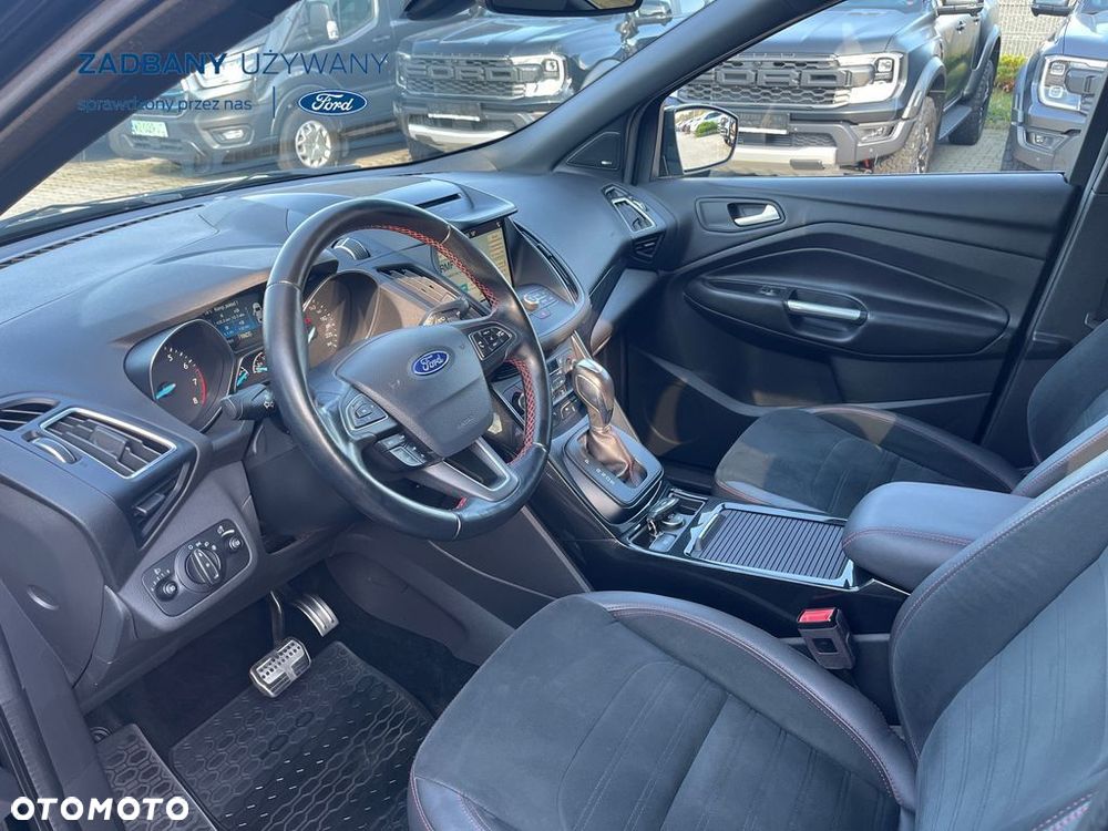 Ford Kuga - 11