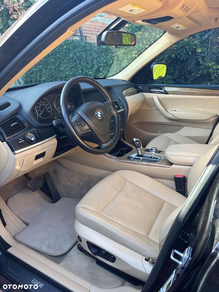 BMW X3 xDrive28i Sport-Aut - 9